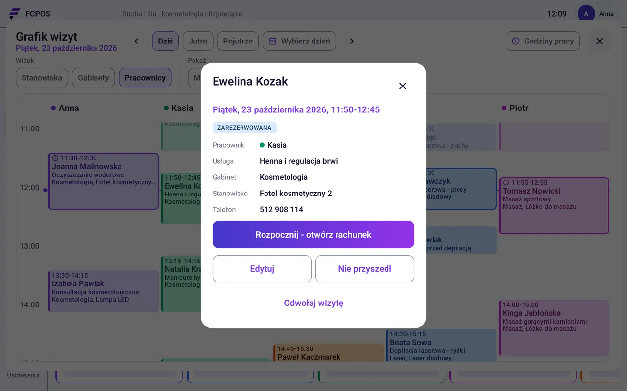 Okno wizyty: Ewelina Kozak, 11:50-12:45, pracownik Kasia, usługa Henna i regulacja brwi, gabinet Kosmetologia, stanowisko Fotel kosmetyczny 2, przycisk Rozpocznij - otwórz rachunek